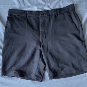 Callaway Men’s Golf Gift Shorts — Dark Blue/Black — Size 38 — Gently Used